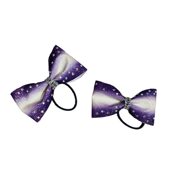 Cheerleading Bows - Picture 1 of 4